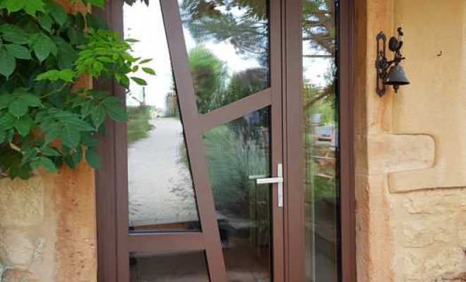 Portes d'entrée hybrides mixte bois - aluminium Minco, Villefranche-sur-Saône, Menuiserie Alexandre Brosse