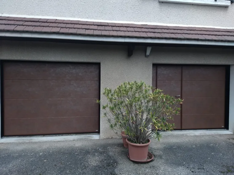 PORTES DE GARAGE BASCULANTES